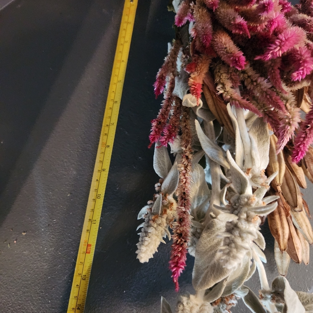 Real Dried Flower Bouquet - Picture 6 of 7
